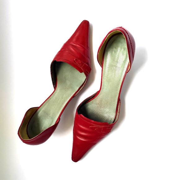 BCBGGirls Pointy Toe Pumps Red Size 8 - Picture 1 of 6